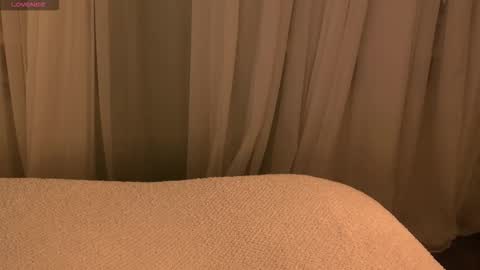 Snapshot of sunnyrisha chatting on November 7, 2025, 5:07 am Risha online show from November 7, 2025, 5:07 am