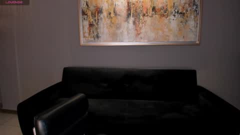 Snapshot of sunnyrivers_ chatting on October 17, 2025, 6:10 pm Sunny Rivers online show from October 17, 2025, 6:10 pm