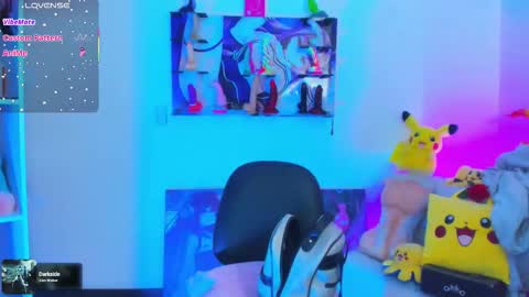 Snapshot of sunofureku_melody chatting on September 19, 2025, 12:17 pm RAVENCLAU GIRL online show from September 19, 2025, 12:17 pm