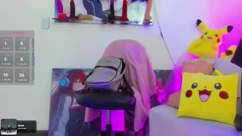 Snapshot of sunofureku_melody chatting on October 23, 2025, 7:23 pm RAVENCLAU GIRL online show from October 23, 2025, 7:23 pm