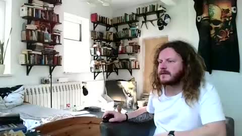 Snapshot of sunr1sa chatting on January 7, 2025, 10:11 am sunr1sa online show from January 7, 2025, 10:11 am