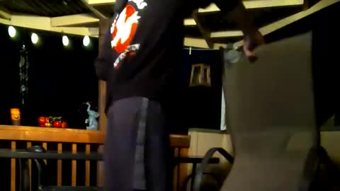 Snapshot of suns0ut_buns0ut chatting on October 18, 2025, 1:45 pm suns0ut_buns0ut online show from October 18, 2025, 1:45 pm