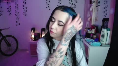 Sunset online show from April 12, 2026, 3:44 am