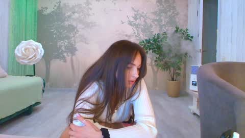 Eva  online show from February 24, 2026, 4:16 pm