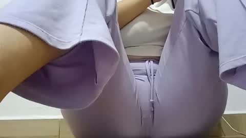 Annie online show from February 20, 2026, 6:52 pm