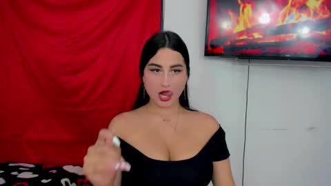 Snapshot of sunshine_uwu22 chatting on March 5, 2025, 7:06 pm Andrea Rodriguez online show from March 5, 2025, 7:06 pm