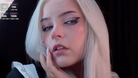 Snapshot of sunshinegirlx chatting on September 25, 2025, 3:10 am Alice online show from September 25, 2025, 3:10 am