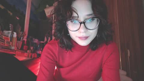 Snapshot of sunshinehella chatting on December 28, 2024, 5:14 pm Hella online show from December 28, 2024, 5:14 pm