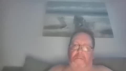 Snapshot of sunspotbaby chatting on April 13, 2026, 12:38 am Sunspotbaby online show from April 13, 2026, 12:38 am