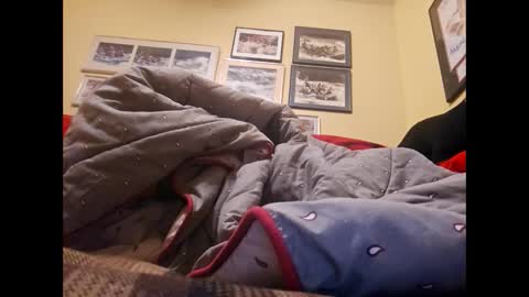 Snapshot of suntroll chatting on February 9, 2025, 11:58 am Suntroll online show from February 9, 2025, 11:58 am