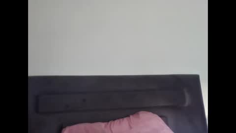 super42835015 online show from September 8, 2025, 3:44 pm