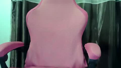 KIMZY online show from December 7, 2024, 8:38 pm