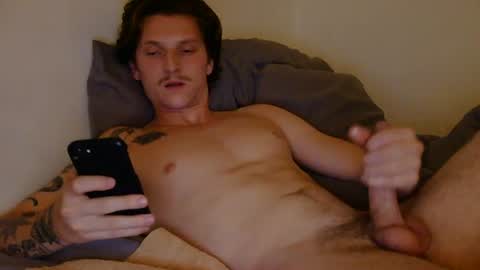 Snapshot of superhardxxxx chatting on July 31, 2026, 8:52 pm Ctrl My Body online show from July 31, 2026, 8:52 pm