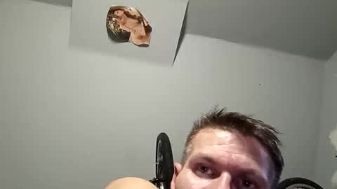 Snapshot of superhornedupgangsta831 chatting on December 10, 2024, 1:00 am SuperhorndupGangsta online show from December 10, 2024, 1:00 am