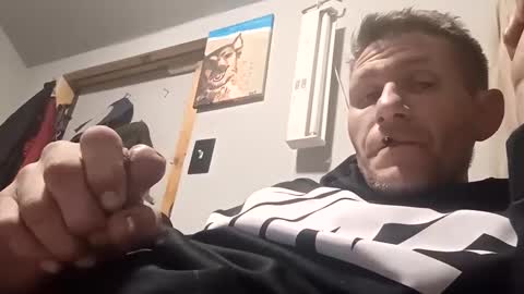 Snapshot of superhornedupgangsta831 chatting on January 7, 2025, 3:33 pm SuperhorndupGangsta online show from January 7, 2025, 3:33 pm