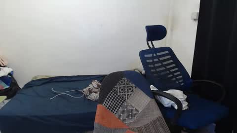 Erica Help me to reach my goal Superhotbabe1 online show from December 16, 2025, 12:59 am