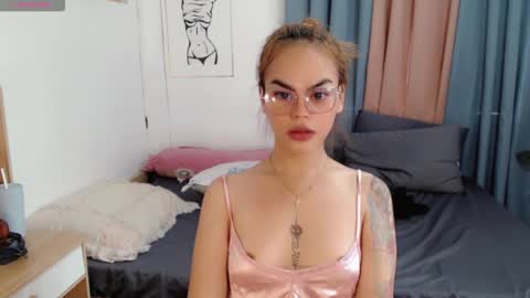 Snapshot of superhotvaleria chatting on January 9, 2026, 6:38 am Im val online show from January 9, 2026, 6:38 am