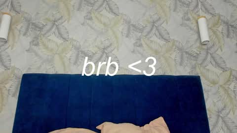 Snapshot of superior_cat chatting on January 19, 2025, 7:15 am Una online show from January 19, 2025, 7:15 am