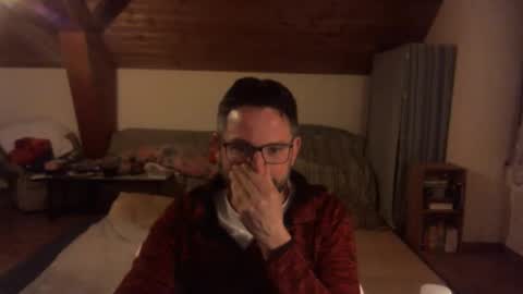 Snapshot of supersquirrel81 chatting on November 9, 2025, 1:37 am supersquirrel81 online show from November 9, 2025, 1:37 am