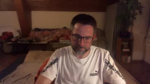 supersquirrel81 online show from December 16, 2025, 6:46 pm