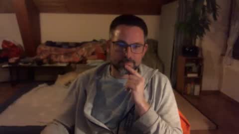 supersquirrel81 online show from January 11, 2026, 7:41 pm