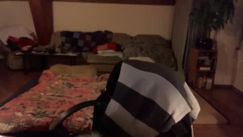 supersquirrel81 online show from March 21, 2026, 5:01 am