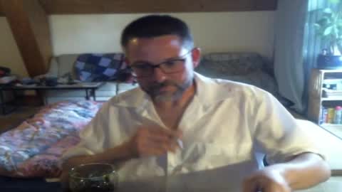 Snapshot of supersquirrel81 chatting on May 19, 2026, 4:24 pm supersquirrel81 online show from May 19, 2026, 4:24 pm