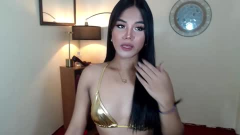 Snapshot of supertrushka chatting on September 24, 2025, 12:41 pm clainyy online show from September 24, 2025, 12:41 pm