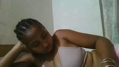 surbelle online show from February 24, 2026, 6:22 am