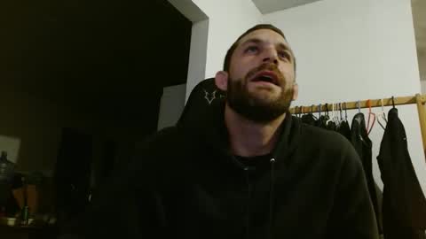 Snapshot of surfdog95 chatting on November 8, 2025, 2:34 am surfdog95 online show from November 8, 2025, 2:34 am