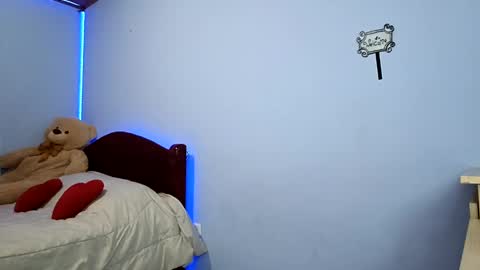 Snapshot of susan_ramires chatting on December 19, 2024, 7:18 pm susan ramires online show from December 19, 2024, 7:18 pm