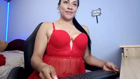 Snapshot of susan_ramires chatting on December 21, 2024, 3:25 am susan ramires online show from December 21, 2024, 3:25 am