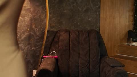 Snapshot of susan_wall chatting on February 5, 2026, 1:16 pm susan_wall online show from February 5, 2026, 1:16 pm