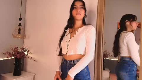 Snapshot of susana__sanchez chatting on October 26, 2025, 1:17 pm SUSANA online show from October 26, 2025, 1:17 pm