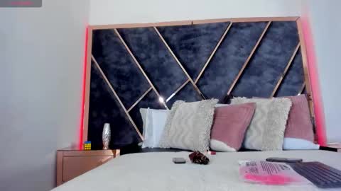 susanahenao online show from January 7, 2026, 3:25 pm