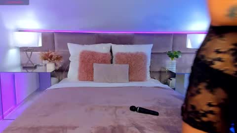 Snapshot of susanblare chatting on October 26, 2025, 1:28 pm Susan online show from October 26, 2025, 1:28 pm