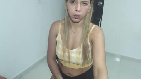 Snapshot of susanleroy chatting on March 5, 2025, 11:06 am susanleroy online show from March 5, 2025, 11:06 am