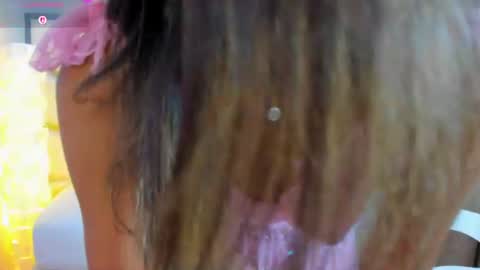 Snapshot of susanna_cute chatting on July 3, 2026, 2:12 pm susanna_cute online show from July 3, 2026, 2:12 pm