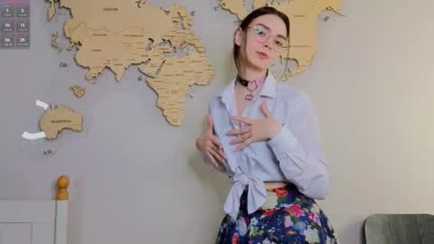 Snapshot of susannahtrojahn chatting on March 3, 2026, 3:18 pm susannahtrojahn online show from March 3, 2026, 3:18 pm