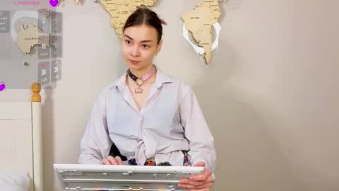 Snapshot of susannahtrojahn chatting on March 15, 2026, 3:07 pm susannahtrojahn online show from March 15, 2026, 3:07 pm