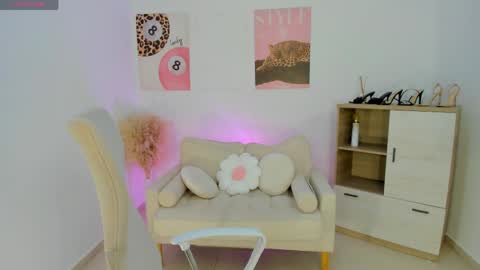 Sussan Monroe online show from May 31, 2026, 7:04 pm