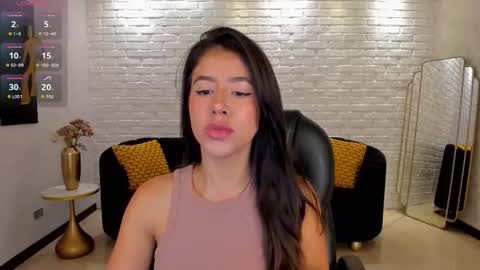 Sussan online show from October 15, 2025, 9:53 am