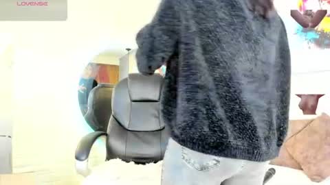 Snapshot of sussy__stone chatting on June 16, 2026, 12:08 pm online show from June 16, 2026, 12:08 pm