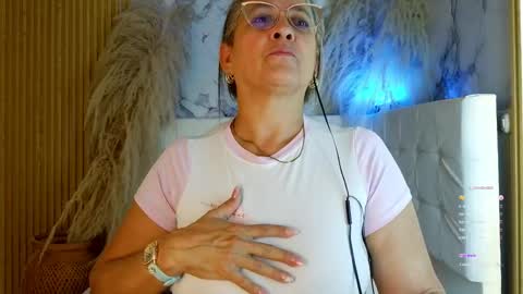 Sussy  online show from May 19, 2026, 3:46 am