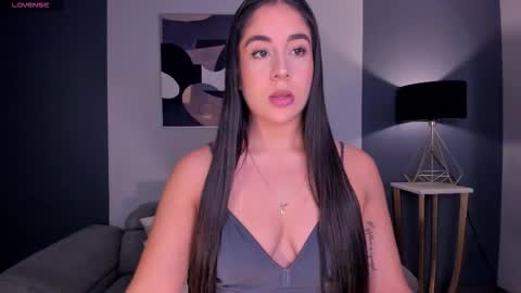 Sussy Bell online show from September 14, 2025, 5:01 pm