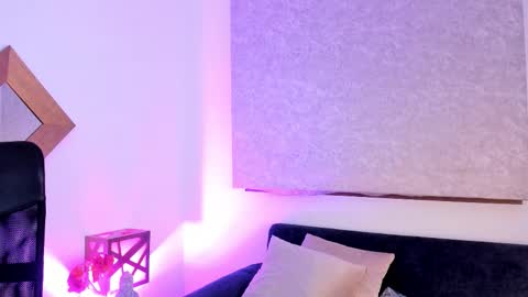 Snapshot of susuya_doll chatting on October 2, 2025, 5:42 pm Susuya online show from October 2, 2025, 5:42 pm