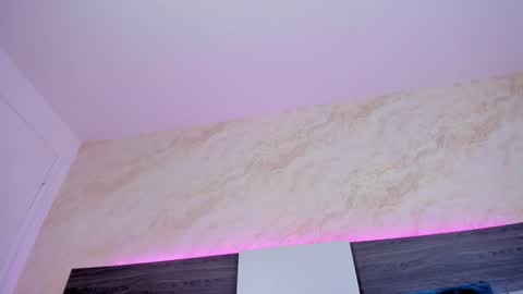 Susan  online show from January 30, 2025, 4:06 am