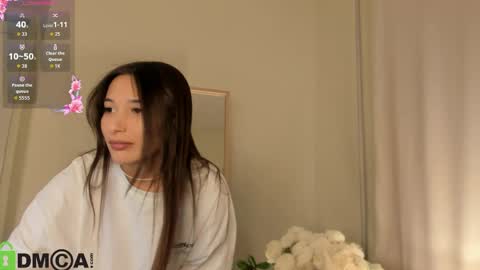 Hey Im Suzane online show from April 19, 2026, 11:31 am