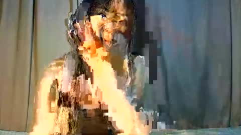 Snapshot of suzeie404 chatting on April 10, 2026, 7:51 pm suzeie404 online show from April 10, 2026, 7:51 pm