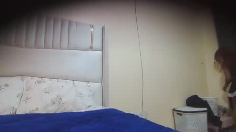 Wildpeachy online show from February 2, 2026, 10:30 pm